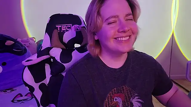 InternetFairy XO online show from 01-29-25, 04:26