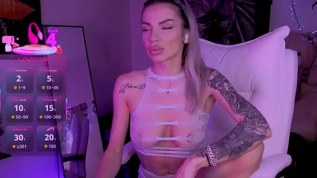 LusciousAlice online show from 04-04-26, 09:34