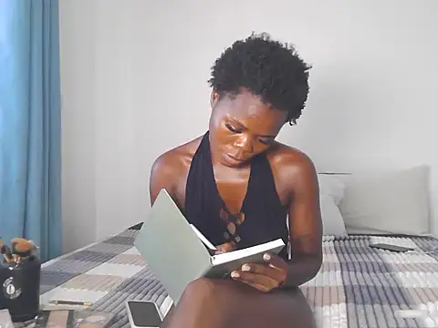 petiteebony 81 online show from 10-27-25, 11:14