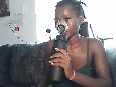 petiteebony 81 online show from 11-25-25, 07:36