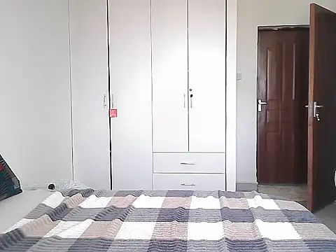 petiteebony 81 online show from 02-14-26, 11:18