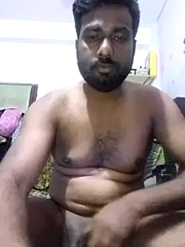 kingncr28 online show from 10-31-25, 06:42