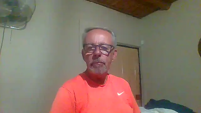 tuggy59 online show from 10-13-25, 05:46