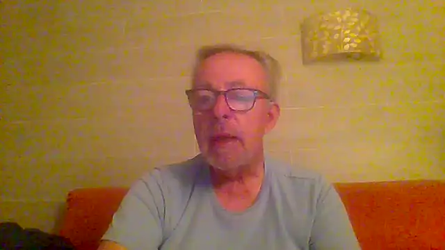 tuggy59 online show from 04-01-26, 04:35