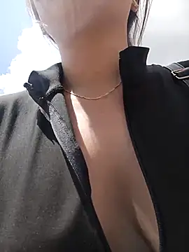 Snapshot of marena_saenz chatting on 12-20-24, 06:02 marena saenz online show from 12-20-24, 06:02