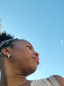 Jeniffer Jarvis online show from 02-11-26, 11:37