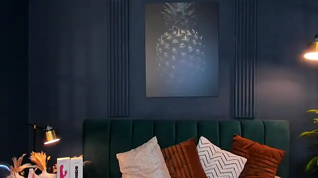 taylor bennet online show from 03-10-25, 12:15