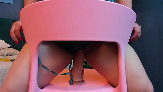 taylor bennet online show from 03-17-25, 06:21