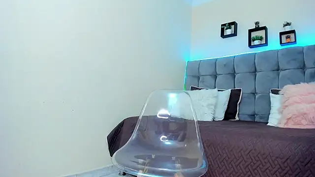 Alex cute77 online show from 01-24-25, 03:24