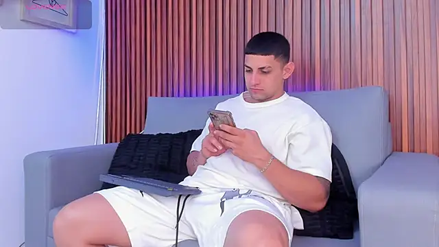 Alex cute77 online show from 03-16-26, 12:09