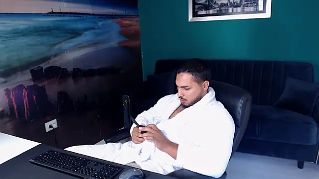 ZenoBaro1 online show from 10-12-25, 12:15