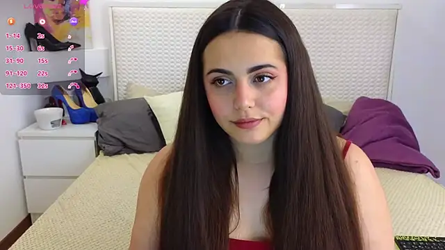 Snapshot of Eva_Rogers_ chatting on 09-15-25, 08:03 Eva Rogers  online show from 09-15-25, 08:03