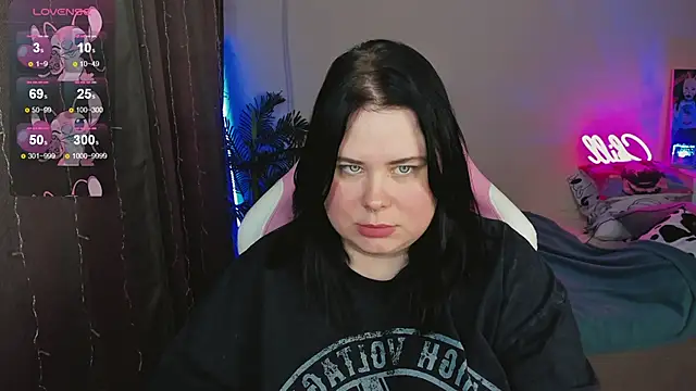 Akemi BBW online show from 11-26-25, 04:46