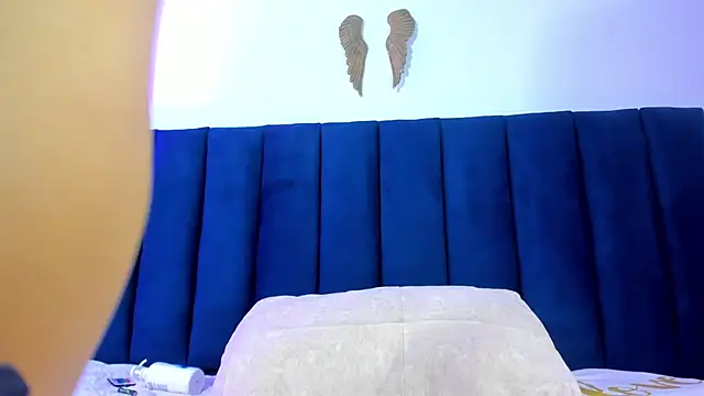Anette  online show from 04-01-26, 07:55