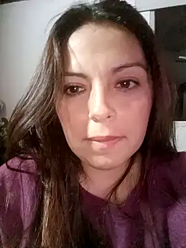 Snapshot of seherlatin chatting on 02-14-25, 02:28 seherlatin online show from 02-14-25, 02:28
