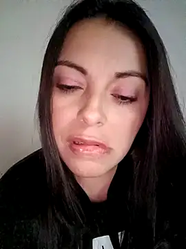 Snapshot of seherlatin chatting on 02-20-25, 11:10 seherlatin online show from 02-20-25, 11:10