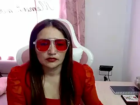 EVA GRAYS online show from 02-08-25, 04:25