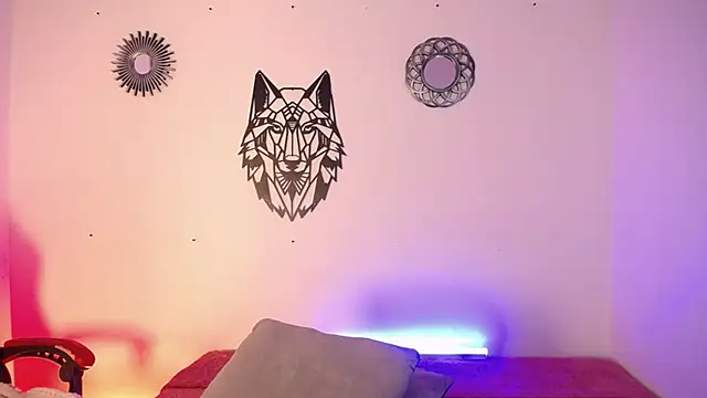 Snapshot of Katy_Van chatting on 11-11-25, 08:53 Katy Van online show from 11-11-25, 08:53