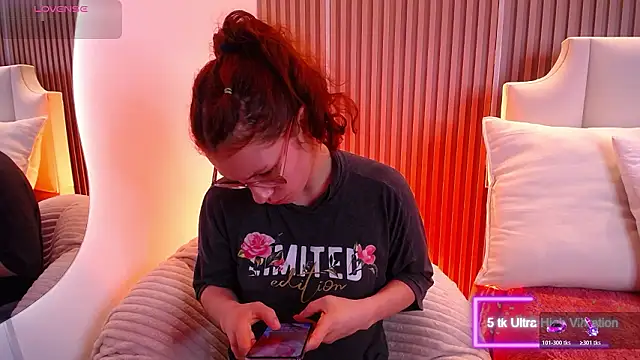 Katy Van online show from 03-20-26, 08:57