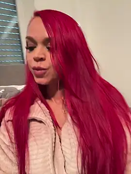 Snapshot of Sensual_Marie chatting on 02-04-25, 04:18 Sensual Marie online show from 02-04-25, 04:18