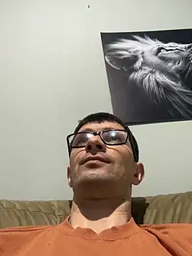 Snapshot of Juliano2289 chatting on 09-24-25, 11:41 Juliano2289 online show from 09-24-25, 11:41