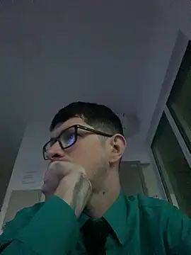 Juliano2289 online show from 07-18-26, 11:47