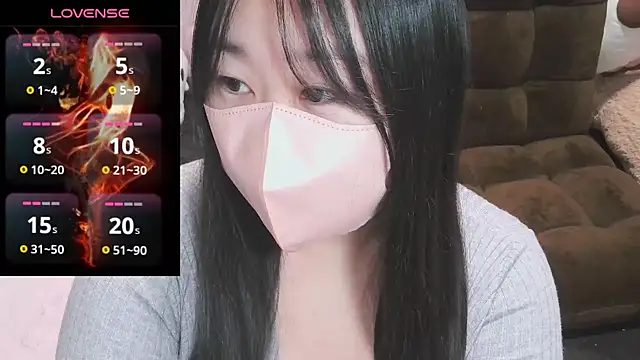 yuinyan3150 online show from 01-18-25, 06:32