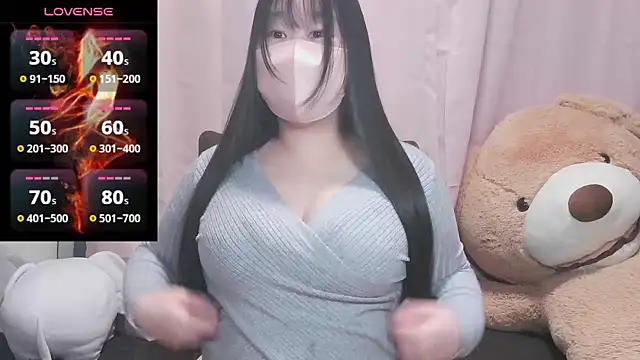 yuinyan3150 online show from 02-14-25, 05:03