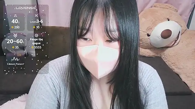 yuinyan3150 online show from 02-25-26, 12:48