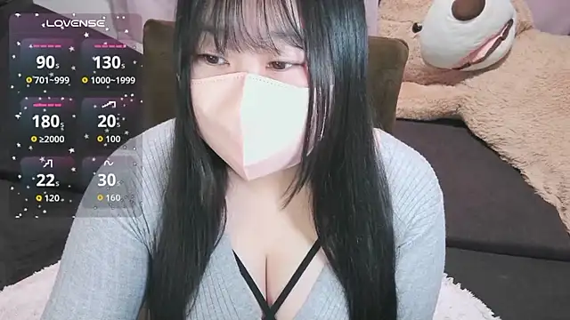 yuinyan3150 online show from 03-13-26, 04:13