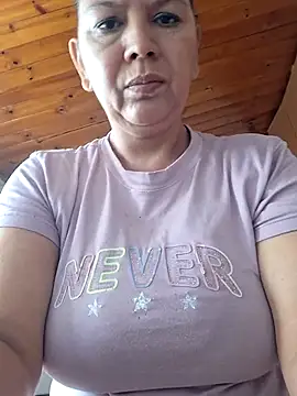 Snapshot of Gimena41 chatting on 04-18-26, 07:18 Gimena41 online show from 04-18-26, 07:18