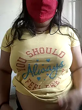 Snapshot of Love-priya chatting on 01-05-25, 05:41 Love-priya online show from 01-05-25, 05:41