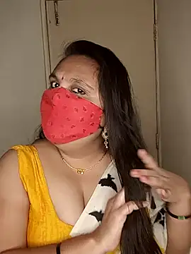 Snapshot of Love-priya chatting on 01-09-25, 04:49 Love-priya online show from 01-09-25, 04:49