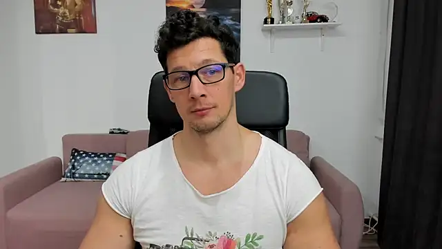 Snapshot of BrutusK08 chatting on 01-13-25, 12:56 BrutusK08 online show from 01-13-25, 12:56