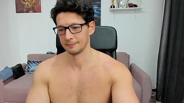 Snapshot of BrutusK08 chatting on 01-31-25, 03:22 BrutusK08 online show from 01-31-25, 03:22