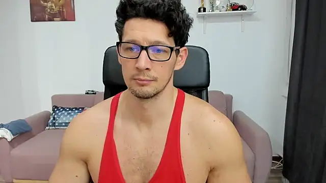 Snapshot of BrutusK08 chatting on 02-06-25, 02:15 BrutusK08 online show from 02-06-25, 02:15