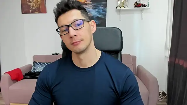 Snapshot of BrutusK08 chatting on 02-11-25, 08:58 BrutusK08 online show from 02-11-25, 08:58