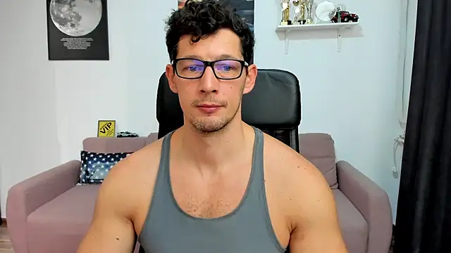 Snapshot of BrutusK08 chatting on 12-03-25, 08:23 BrutusK08 online show from 12-03-25, 08:23