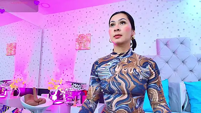 Snapshot of JulietaReyess chatting on 04-13-26, 11:48 JulietaReyess online show from 04-13-26, 11:48