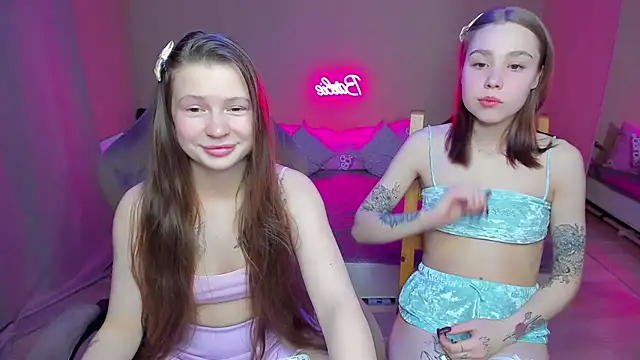 HelloRoxy online show from 01-25-25, 06:46