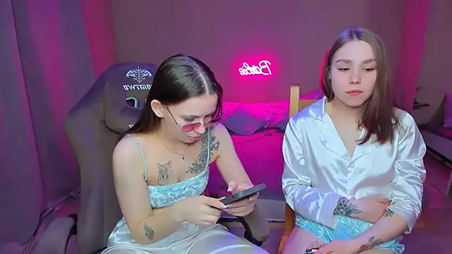 HelloRoxy online show from 03-02-25, 12:43