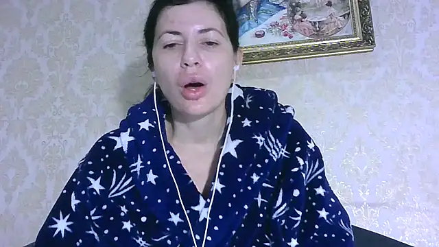 StunnigArt online show from 11-25-25, 02:22