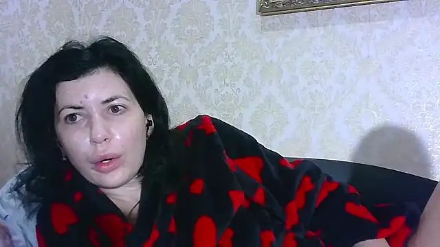 Snapshot of StunnigArt chatting on 01-10-26, 02:24 StunnigArt online show from 01-10-26, 02:24