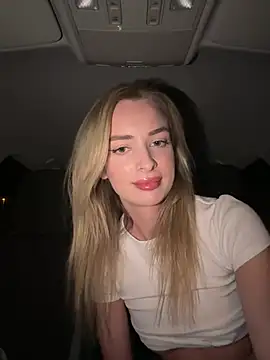 EvieEvans online show from 01-23-25, 09:18