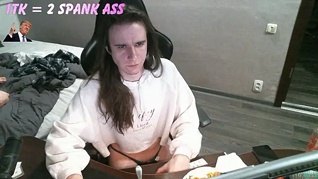 izilizi 23 online show from 03-24-26, 04:45