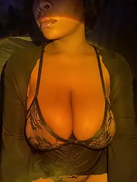 YellowHoneyDip online show from 01-08-25, 03:28