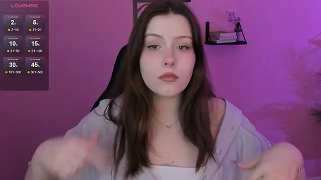 CoralineKeyns online show from 02-28-25, 05:48