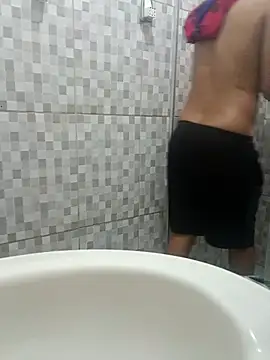 Snapshot of Nicolaskribeiro chatting on 11-10-25, 11:09 Nicolaskribeiro online show from 11-10-25, 11:09