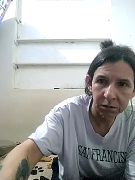 Snapshot of Cameron_puppy chatting on 04-16-26, 11:00 Cameron puppy online show from 04-16-26, 11:00
