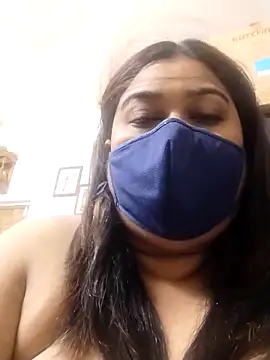 Snapshot of indianlisa5 chatting on 05-18-26, 07:41 indianlisa5 online show from 05-18-26, 07:41